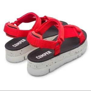 NWT Camper platform sandals